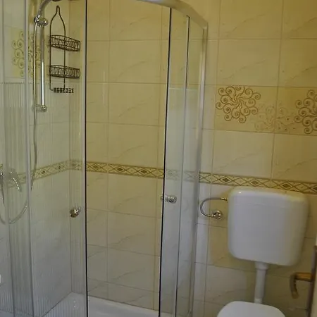 Appartement Pod Kostanji Osp