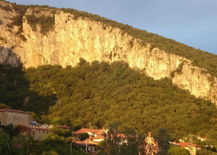 アパート Pod Kostanji *